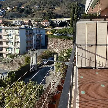 Casa Daniela...a Due Passi Dal Mare Arenzano